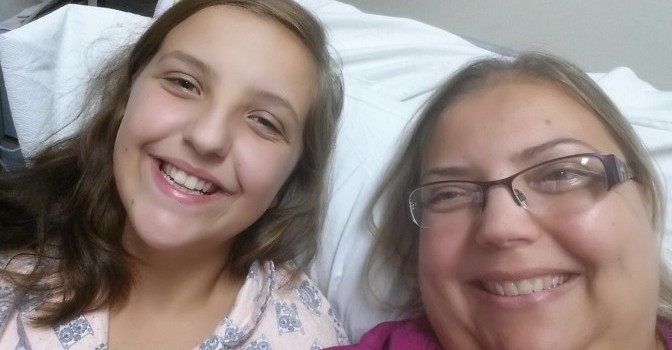 Hannah's recovery from heart surgery | Pneumothorax gone | Cuddling in bed 1