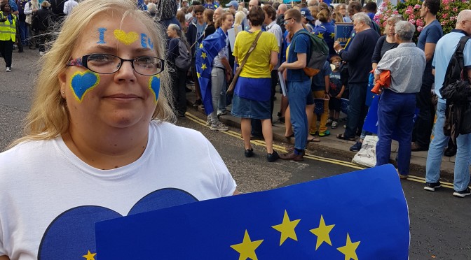 Frederika Roberts at #MarchForEurope with giant #StopBrexitPostcard